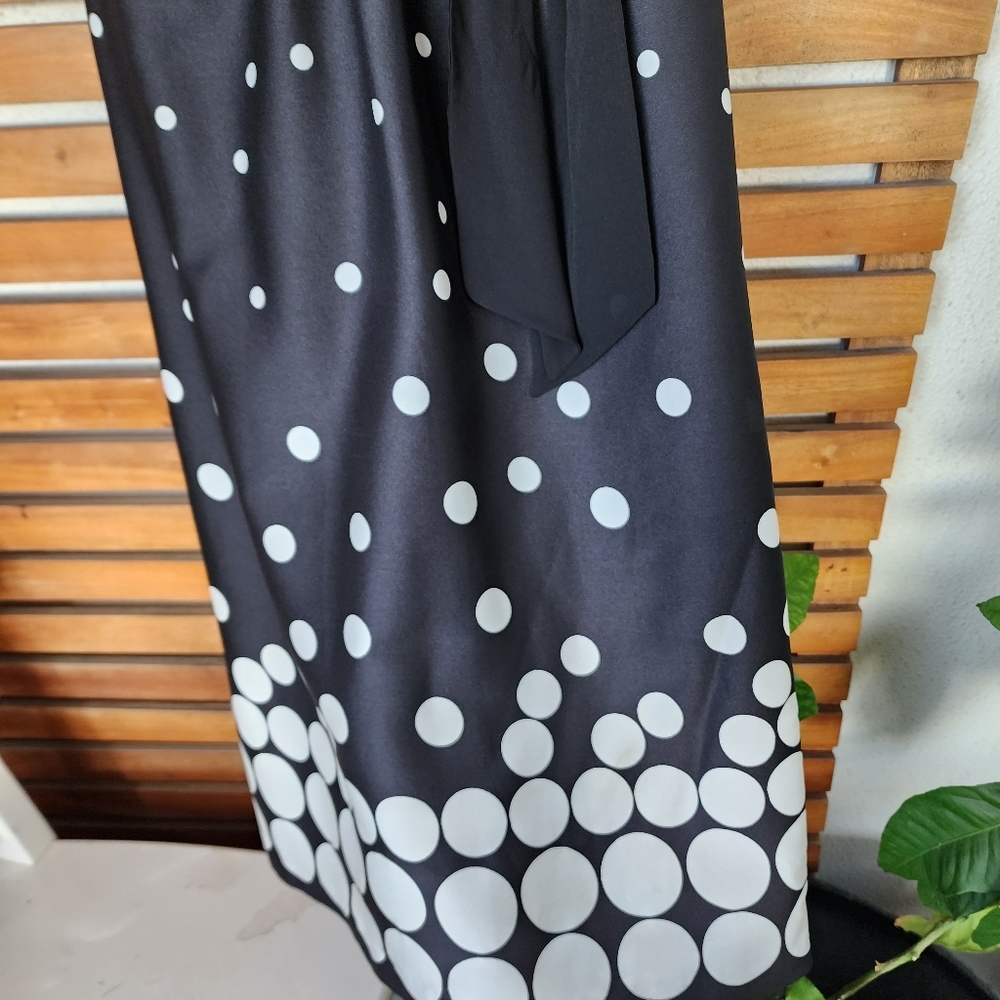 REVIEW midi dress size 8 sleeveless - Picture 7 of 11